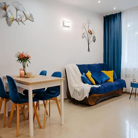 Apartment In Uk Cin Near Baltic Sea, Cleaning Included شقة