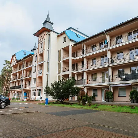 Apartment In Uk Cin Near Baltic Sea, Cleaning Included شقة Łukęcin